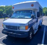 *HANDICAP ACCESIBLE*FORD*E-350*SHORT BUS*5.4V8*WHEELCHAIR LIFT GOOD! st *SOUTH FULTON*S. OF 285 - Image 6