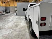 2011 Ford F250 XL Regular Cab 4wd Utility Bed Mid TN - Image 10