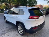 Jeep Cherokee latitude limited 2015 bronx - Image 3