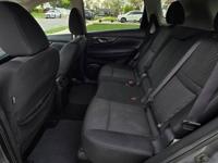 Check Out This Spotless 2017 Nissan Rogue with 121,357 Miles-long isla Freeport - Image 8