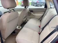 2007 Ford Focus ZX4 West Mount Houston - Image 7