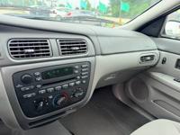 2006 Ford Taurus West Mount Houston - Image 8