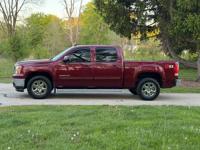2013 GMC Sierra 1500 SLT 4wd Round lake Beach - Image 8