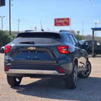 🛻 2025 Chevrolet Trax LT FWD - The Right Car for You - CALL Victor Houston - Image 4