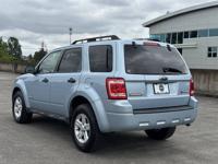 2009 Ford Escape Hybrid AWD / 29 MPG / 29 Service Records! multnomah county - Image 4