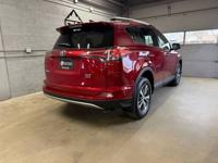 2018 Toyota RAV4 XLE Heated seats Elevated Motors - Image 6