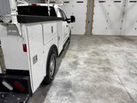 2019 Ford F-250 2wd Extended Cab XL Utility Bed Mid TN - Image 9