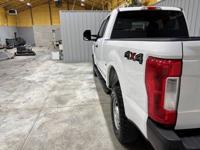 2017 Ford F250 XL Extended Cab 4wd Super Duty 97k Miles Mid TN - Image 8