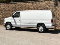 2014 Ford Econoline E-250 Hendersonville - Image 4