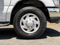 2014 Ford Econoline E-250 Hendersonville - Image 10
