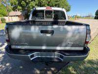2014 Toyota Tacoma Prerunner SR5 Norman - Image 7