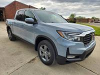2023 Honda Ridgeline RTL Tower Rd Mundelein, IL 60060 - Image 7