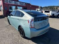 2012 Toyota Prius Electric Three 4dr Hatchback EASY FINANCING - Image 4