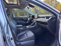 2021 Toyota RAV4 XLE Premium - Image 4