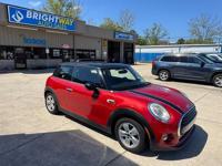 2018 Mini Cooper Base*** EASY FINANCING FOR EVERYONE *** -2 Beach Blvd Jacksonville - Image 5