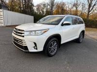 !!! 2019 Toyota Highlander XLE AWD !!! Staten Island NY - Image 2