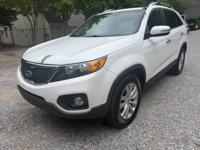 2011 Kia Sorento EX * Clean and reliable * Fully Loaded +