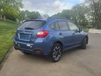 2016 SUBARU XV CROSSTREK LIMITED/ SUNROOF-Only96K Blue Englewood - Image 8