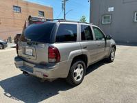 2007 chevy trailblazer Long Island City - Image 6
