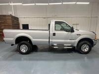 2001 Ford F-350 F350 F 350 XLT Regular Cab 4X4 7.3L DIESEL / 73,000 MILES + MM Investment Cars-Gladstone / WE SHIP NATIONWIDE - Image 5