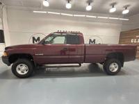 2001 Dodge Ram 2500 SLT Laramie 4X4 5.9L CUMMINS DIESEL/74K MILES 2500 + MM Investment Cars-Gladstone / WE SHIP NATIONWIDE - Image 4