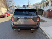 2022 FORD EXPLORER XLT 4WD Staten Island NY - Image 5