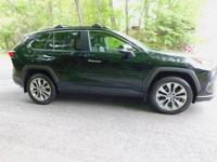 2020 Toyota RAV4 Limited AWD Westchester - Image 4