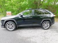 2020 Toyota RAV4 Limited AWD Westchester - Image 5