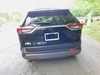 2020 Toyota RAV4 Limited AWD Westchester - Image 6