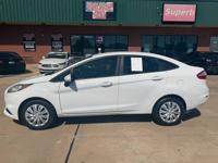 2018 Ford Fiesta S Sedan Norman - Image 3