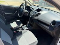 2018 Ford Fiesta S Sedan Norman - Image 9