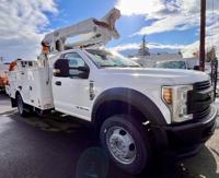 2019 Ford F-550 Super Duty Altec Bucket Truck – One Owner – Ready to W Tualatin - Image 10