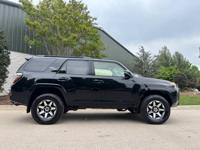 2019 Toyota 4runner trd awd premium edition TRUCK ! READY TO GO ! PHILADELPHIA - Image 3