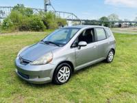 2007 Honda Fit Base 4dr Hatchback 5A _Honda_ _Fit_ _Hatchback_ - Image 3