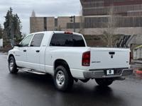 2006 Dodge Ram 3500 SLT Mega Cab Heavy Duty SB 5.9 Cummins / Only 15 multnomah county - Image 4