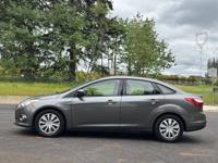 2012 Ford Focus SE / 38 MPG / Advance Trac / SYNC! multnomah county - Image 3