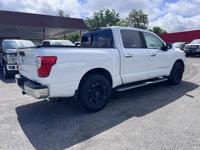 2018 Nissan Titan SV Crew Cab 5.6L V8 4X4 - 99k miles, We Finance! Cassat Ave - Image 9