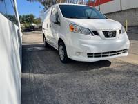 2021 NISSAN 200NV 1 OWNER CLEAN CAR FAX LOW MILES ALMOST NEW Laguna Hills - Image 6
