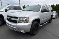2010 Chevrolet Suburban 1500 4x4 4WD Chevy LT SUV ((Call or Text 503-769-7691)) - Image 3