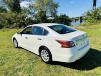 2014 Nissan Altima 2.5 S 4dr Sedan _Nissan_ _Altima_ _Sedan_ - Image 5