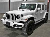 2020 Jeep Wrangler Unlimited Sahara High Altitude 4x4 Houston - Image 5