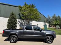 2017 Toyota tacoma trd sport crew cab long bed 4x4 PREMIUM TRUCK! PHILADELPHIA - Image 3