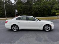 2009 BMW 528i X Drive Loganville - Image 3