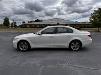 2009 BMW 528i X Drive Loganville - Image 6