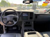 2003 *Chevrolet* *Avalanche* Credit Friendly Since 1963 Chevrolet Avalanche - Image 8