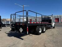 2013 Peterbilt 348 PTO, LOCKING DIFF, SLEEPER, DIESEL, AUTOMATIC - Image 6
