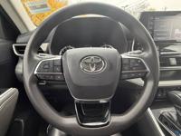 2021 Toyota Highlander L AWD (Natl) LOW WEEKLY PAYMENTS! + IF WE CANT APPROVE YOU, NO ONE CAN!!! - Image 10