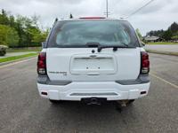 2008 CHEVROLET TRAILBLAZER LS 4x4 1 Owner Lynnwood - Image 7