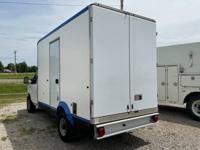 2023 FORD E350 7.3L GAS WITH REFRIGERATED BOX TRUCK *40K MILES* NOBLE - Image 5
