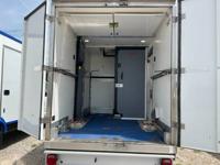 2023 FORD E350 7.3L GAS WITH REFRIGERATED BOX TRUCK *40K MILES* NOBLE - Image 7